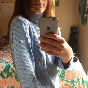 Tommy Hilfiger Turtle Neck 🐢